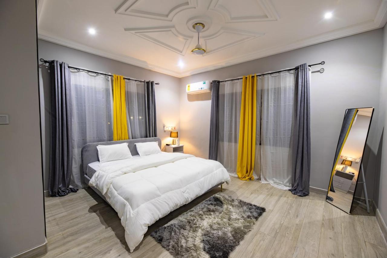 Cloud9 Luxury Apartments Accra Extérieur photo