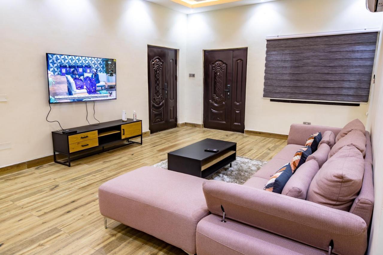 Cloud9 Luxury Apartments Accra Extérieur photo
