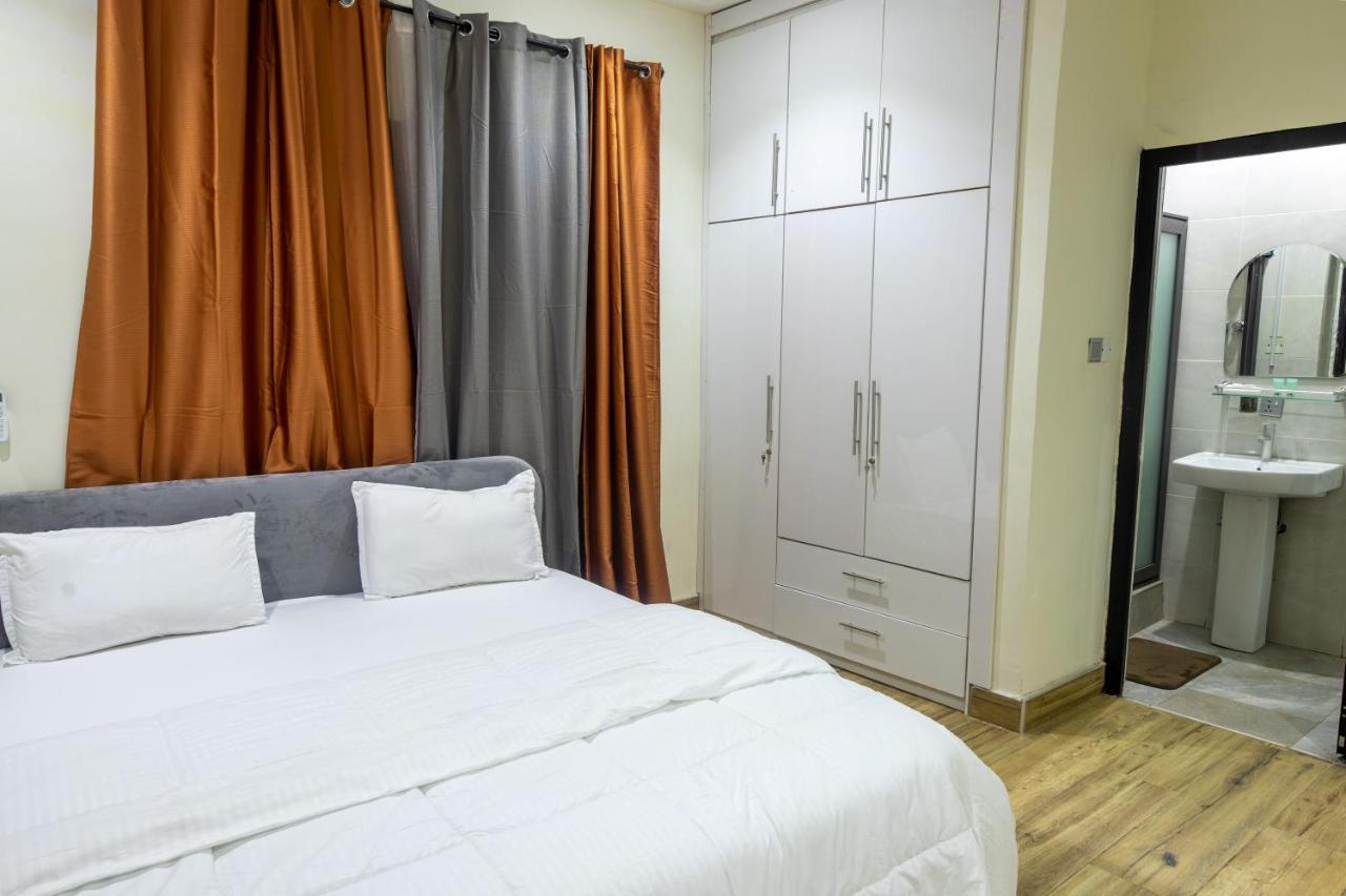Cloud9 Luxury Apartments Accra Extérieur photo