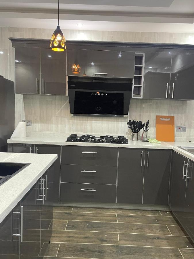 Cloud9 Luxury Apartments Accra Extérieur photo