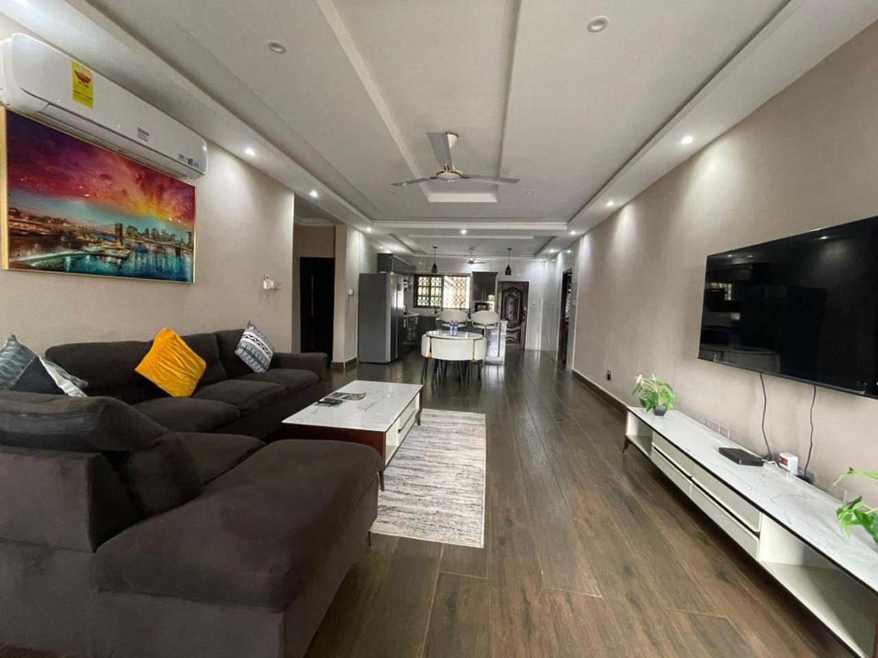 Cloud9 Luxury Apartments Accra Extérieur photo