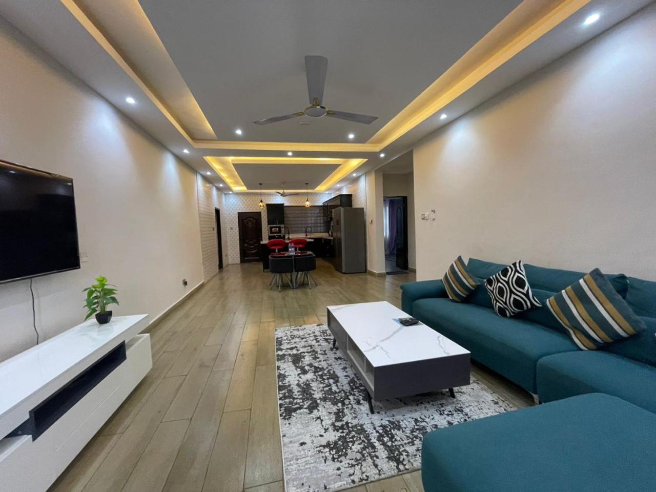 Cloud9 Luxury Apartments Accra Extérieur photo