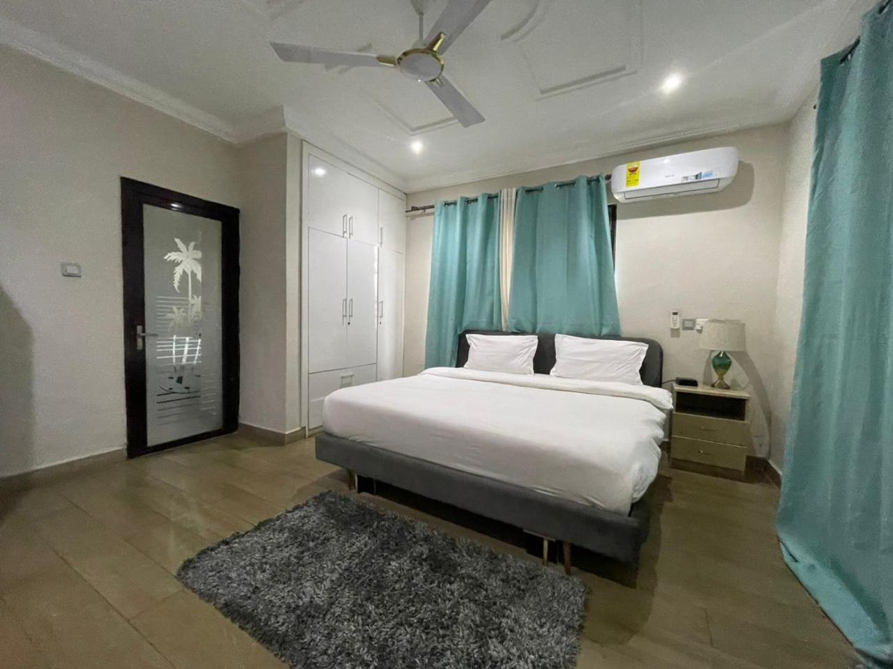 Cloud9 Luxury Apartments Accra Extérieur photo